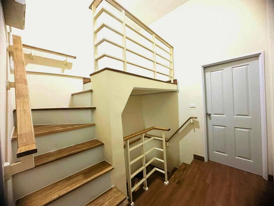 uploads/fd6bd717-700b-4a1c-8bbd-e097bbce9e68/805a4a12-d90d-4a7c-b266-264459cdd184