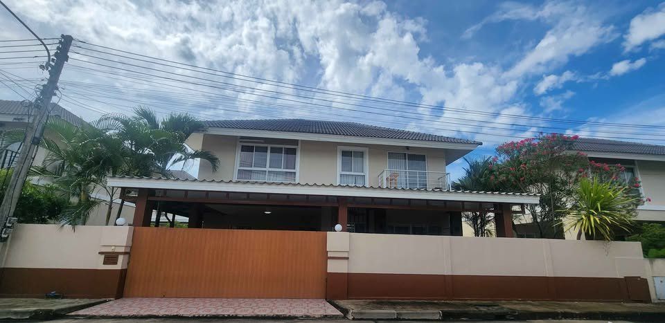 4 Bedroom House For Rent in Nong Phueng, Saraphi, Chiang Mai - Image 1