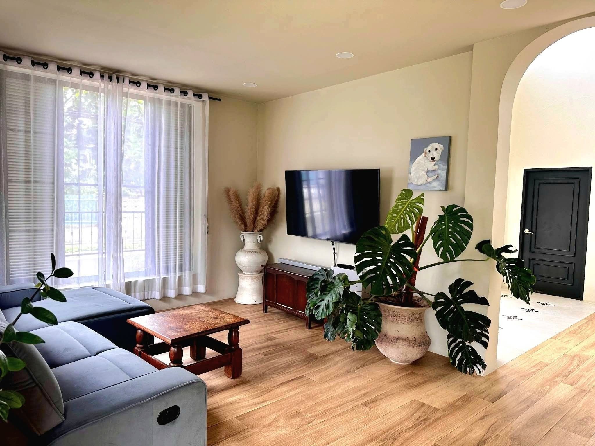 uploads/fd6bd717-700b-4a1c-8bbd-e097bbce9e68/819f7d11-6a33-44f9-aa8f-ad835009b4fd