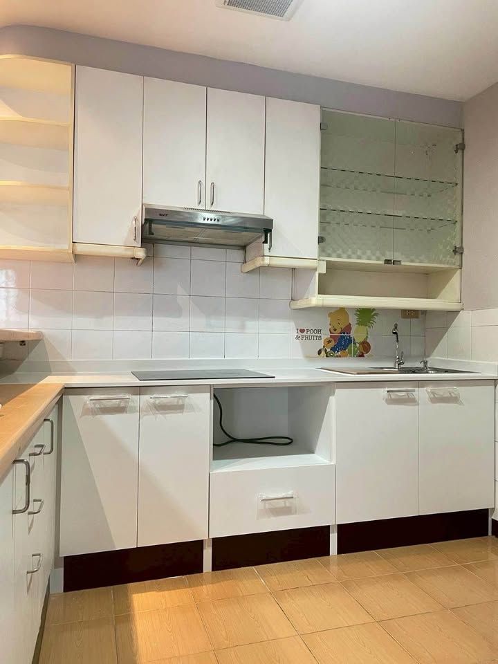 The Waterford Diamond - Image 12