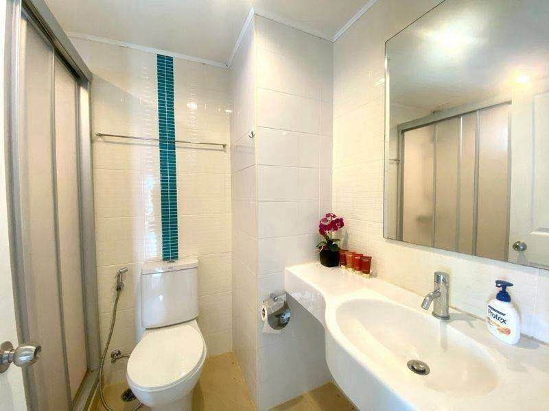 2 卧室 公寓 出租 在  - Image 6