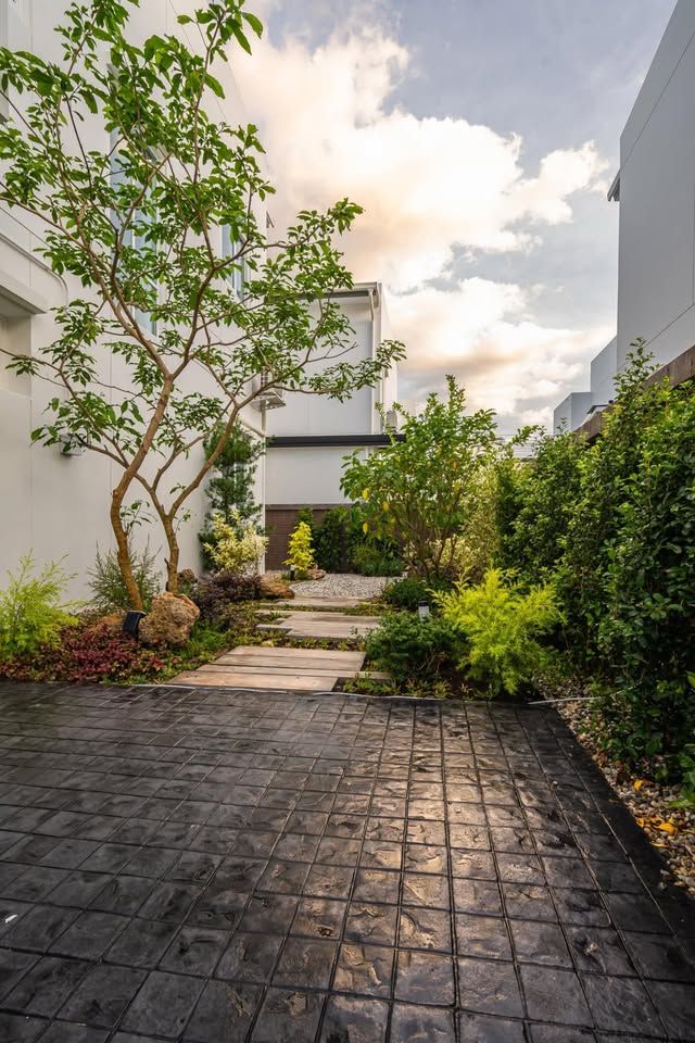 uploads/fd6bd717-700b-4a1c-8bbd-e097bbce9e68/83ae62df-d514-451d-abcd-4f2d5f26810d