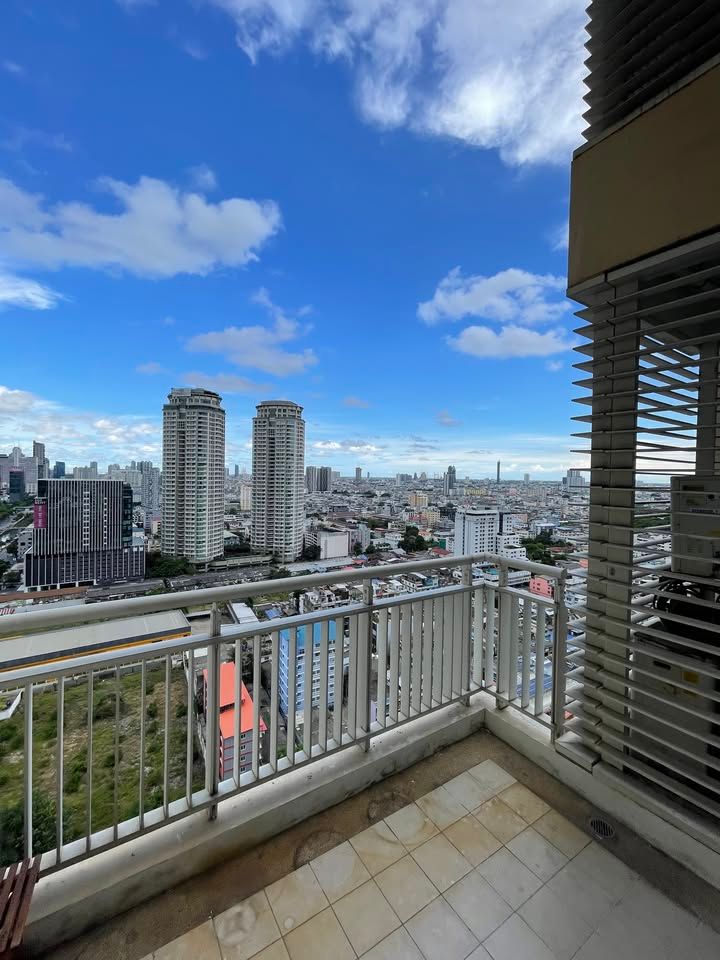 The Empire Place - Image 14