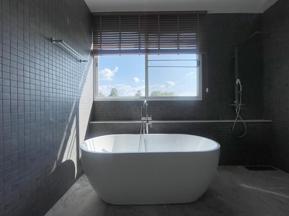 uploads/fd6bd717-700b-4a1c-8bbd-e097bbce9e68/883f7083-4513-4138-bb8b-1591488732bc