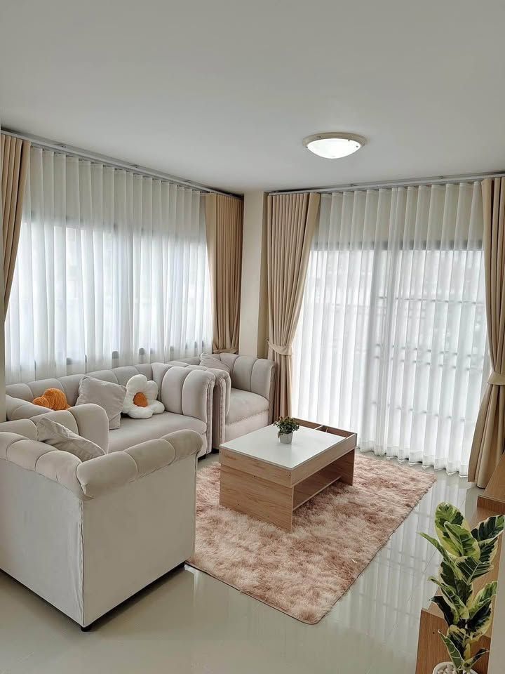 uploads/fd6bd717-700b-4a1c-8bbd-e097bbce9e68/889a9d20-d3a1-4e0f-a1e7-9ec91fe27f44