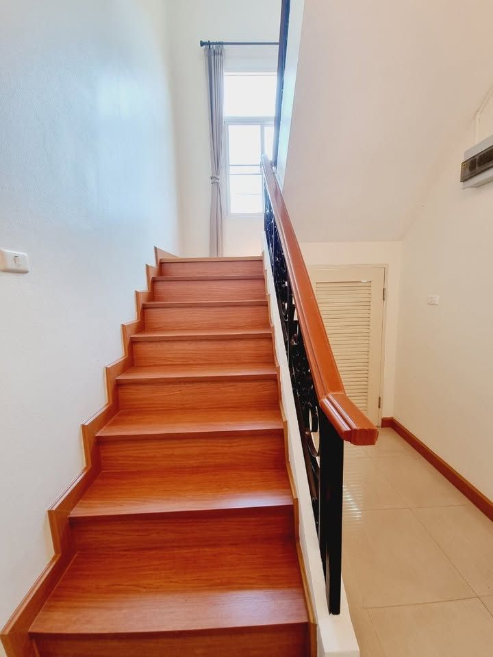 uploads/fd6bd717-700b-4a1c-8bbd-e097bbce9e68/8a5de143-296f-4a49-94c5-36f6e348ed0e