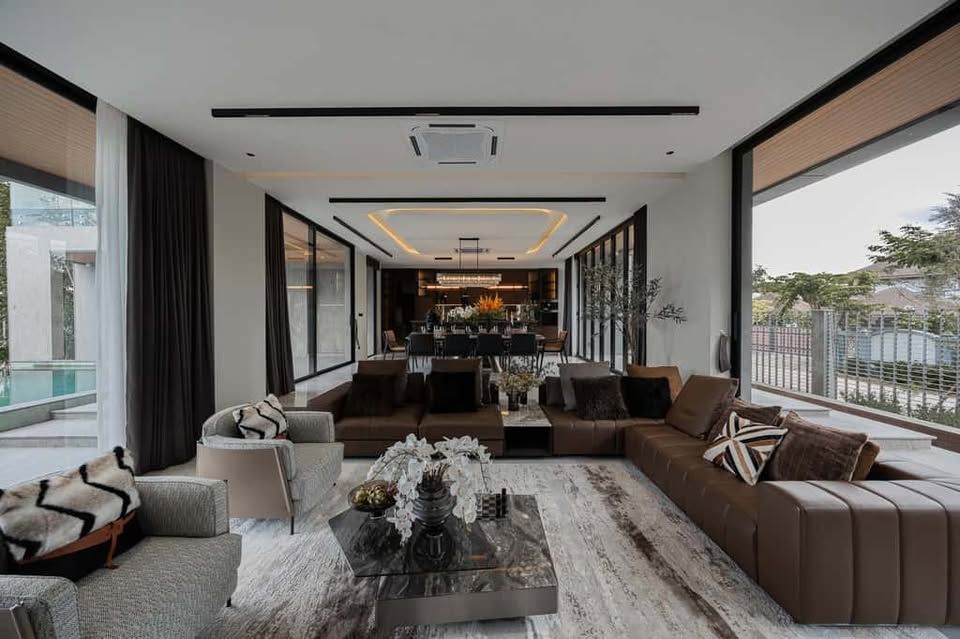 uploads/fd6bd717-700b-4a1c-8bbd-e097bbce9e68/8c110643-134d-4db0-abea-826e7e339630