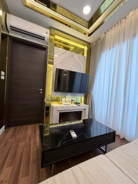 Ivy Ampio - Image 10