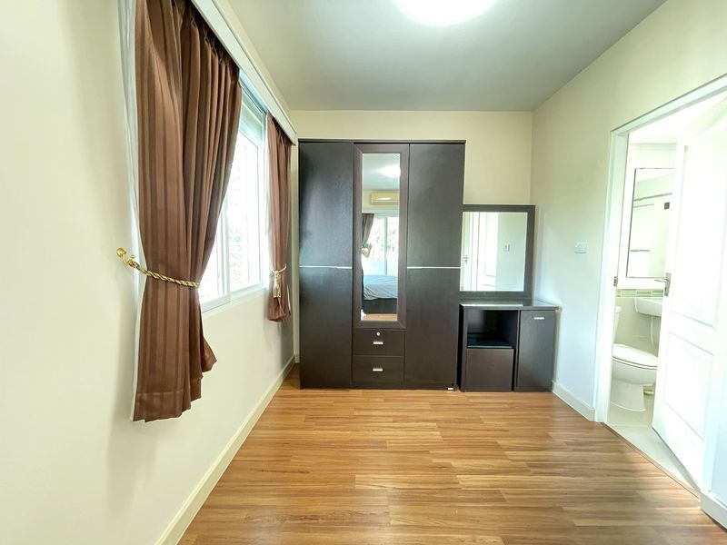 uploads/fd6bd717-700b-4a1c-8bbd-e097bbce9e68/8d0768b8-edac-4867-81e0-cd0a0f3c40cc