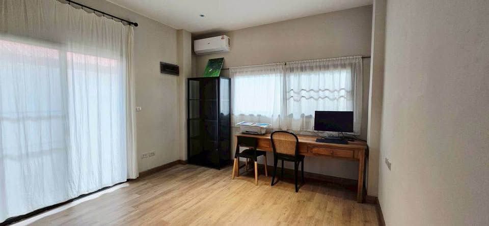 4 Bedroom House For Sale in Yang Noeng, Saraphi, Chiang Mai - Image 13