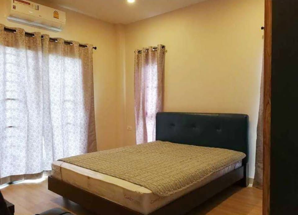 4 卧室 独立房屋 出租 在  - Image 7