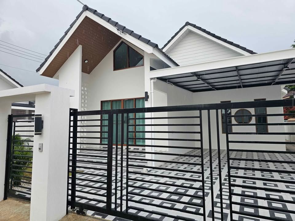 uploads/fd6bd717-700b-4a1c-8bbd-e097bbce9e68/903cce0a-bb90-4d95-a336-8d5a81e3481c