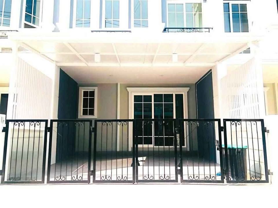 4 卧室 联排别墅 出租 在  - Image 2