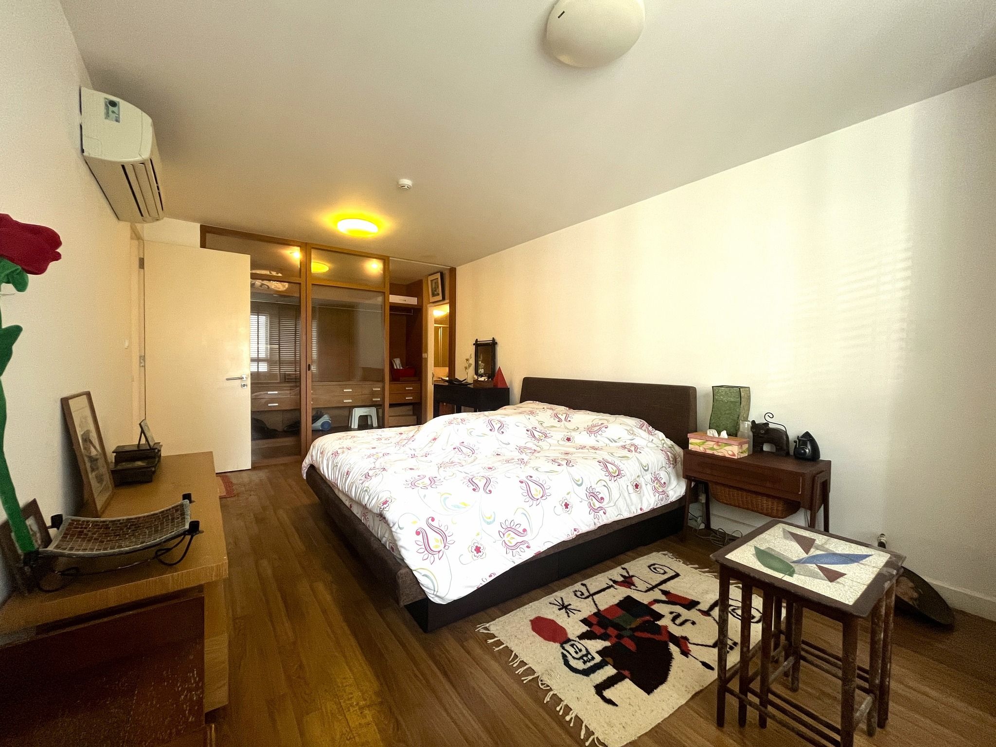 The Clover Thonglor - Image 3