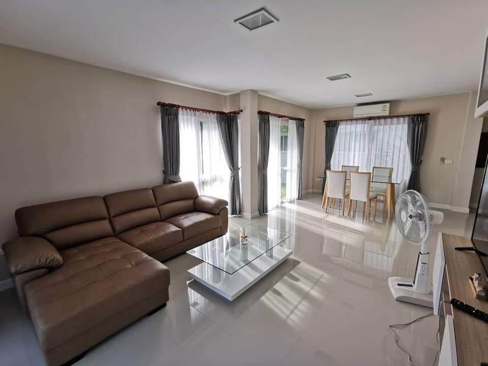 3 卧室 独立房屋 出租 在  - Image 3