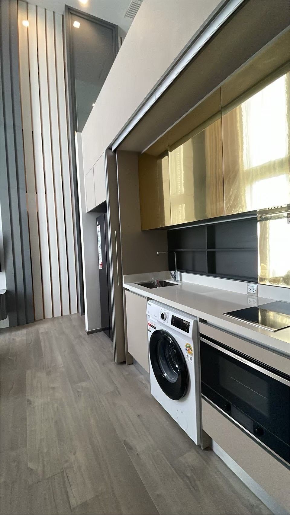 2 卧室 公寓 出租 在  - Image 10