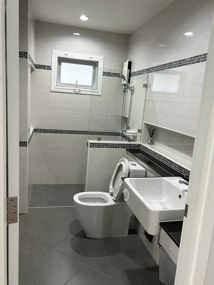 uploads/fd6bd717-700b-4a1c-8bbd-e097bbce9e68/93972230-e489-48c0-90fe-b97e62eb4818