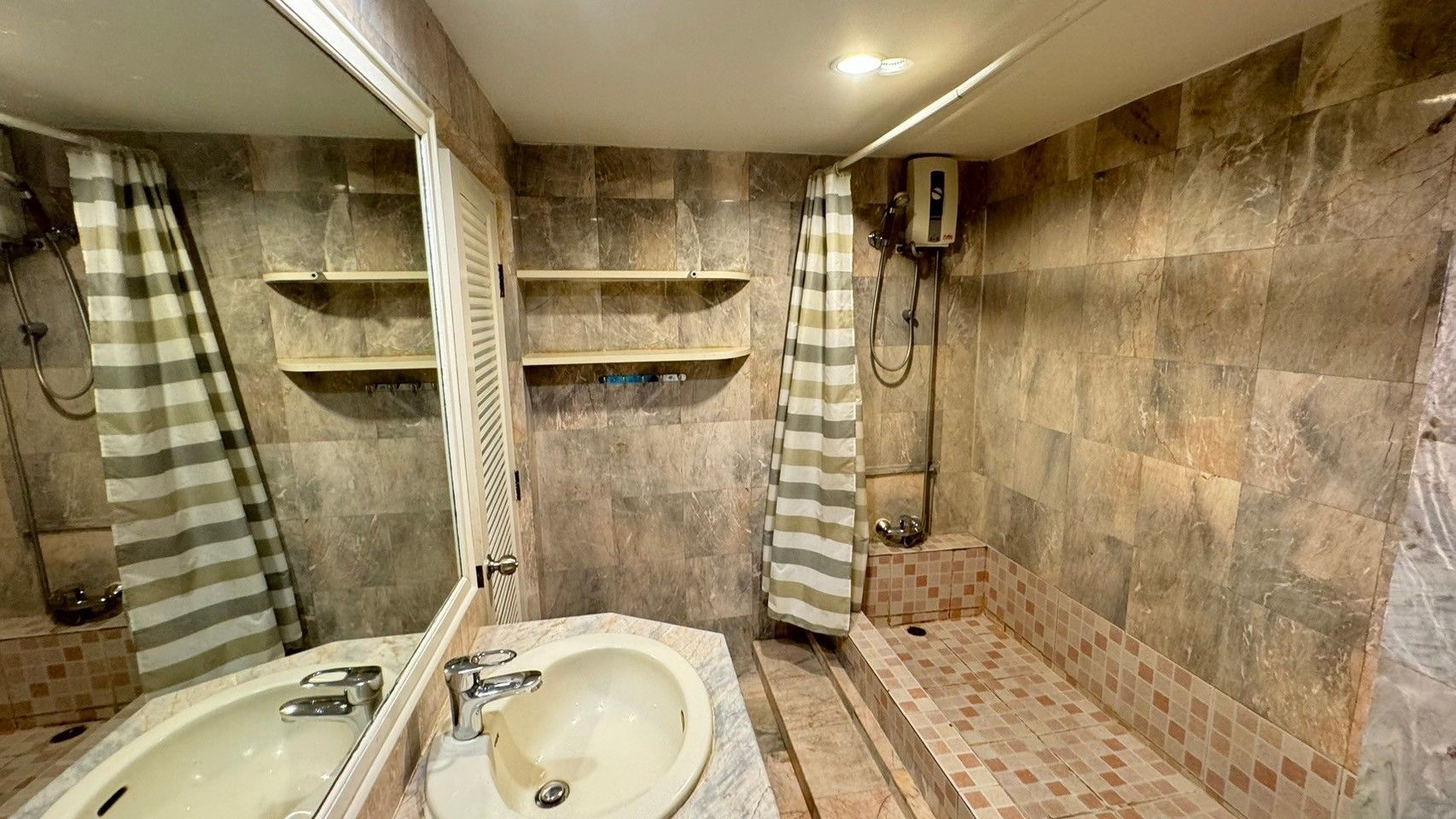 uploads/fd6bd717-700b-4a1c-8bbd-e097bbce9e68/94d850d3-3cf1-47de-8f6c-d1582d651a23