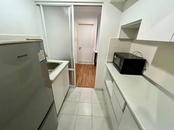 1 卧室 公寓 出租 在  - Image 6