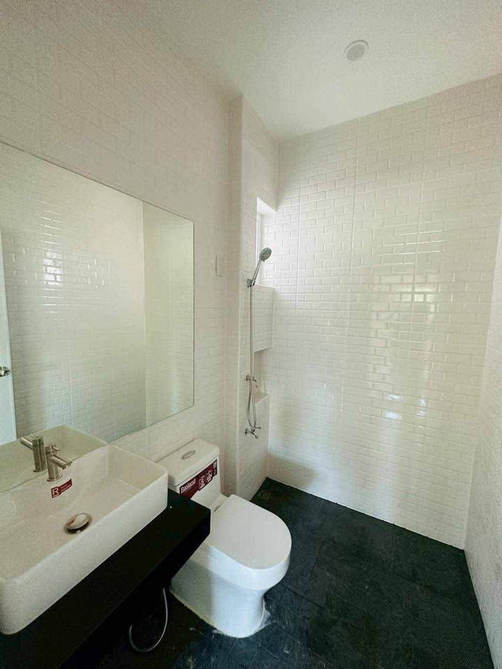 uploads/fd6bd717-700b-4a1c-8bbd-e097bbce9e68/953c66c5-3fff-4d4d-8e9b-f05f29d80849