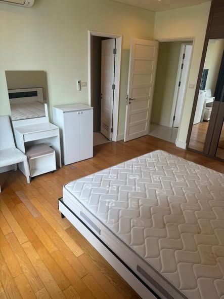 2 卧室 公寓 出租 在  - Image 8