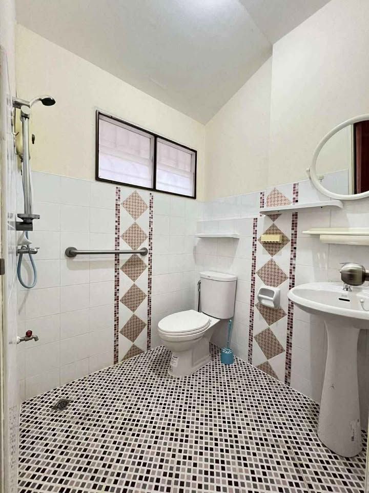 uploads/fd6bd717-700b-4a1c-8bbd-e097bbce9e68/96564551-ee75-4bd1-9fac-eed6882ade55