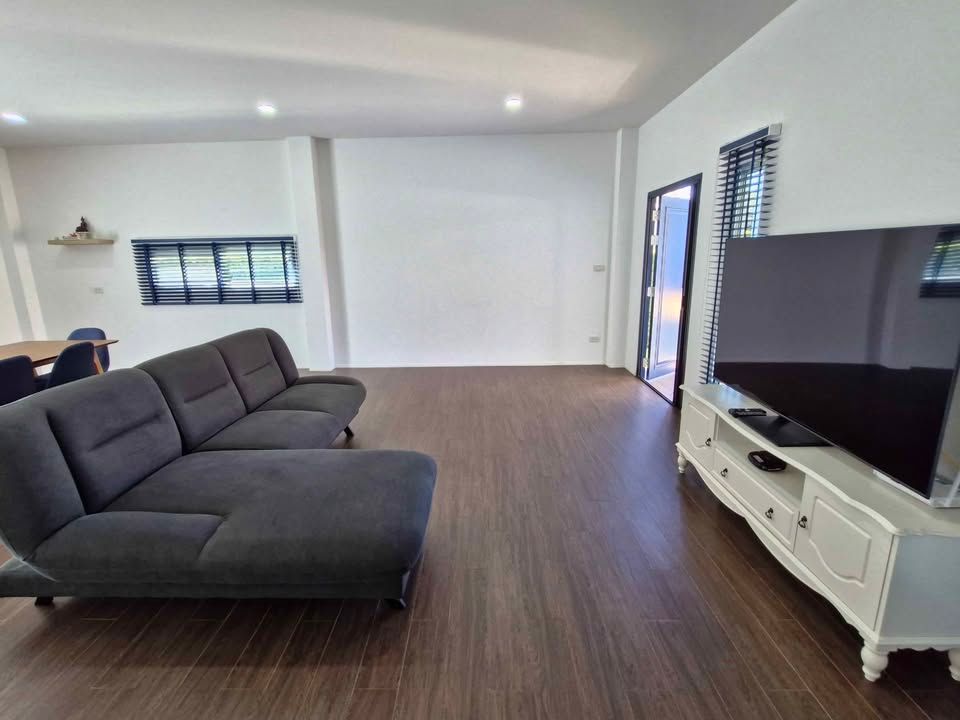 uploads/fd6bd717-700b-4a1c-8bbd-e097bbce9e68/99028111-6cb5-4d66-b629-92d0edb9af75