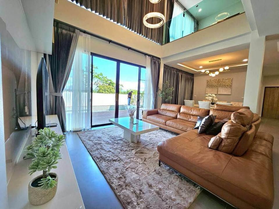 4 卧室 独立房屋 出租 在  - Image 3