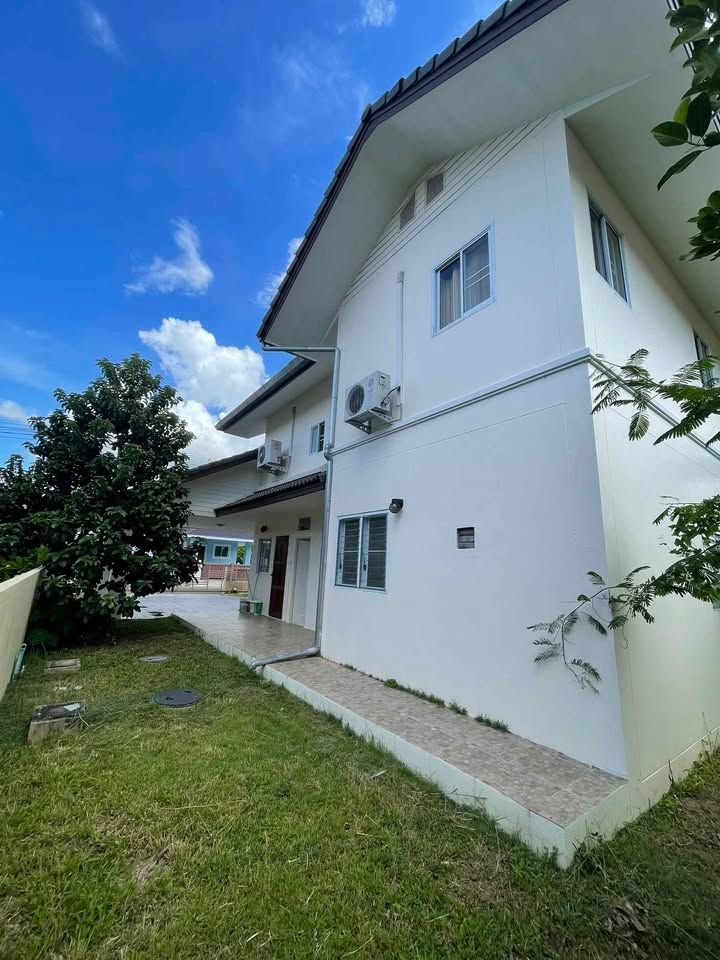 5 卧室 独立房屋 出租 在  - Image 4