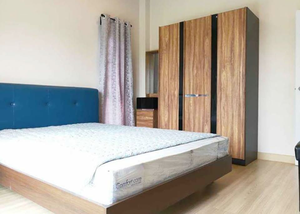 4 卧室 独立房屋 出租 在  - Image 5