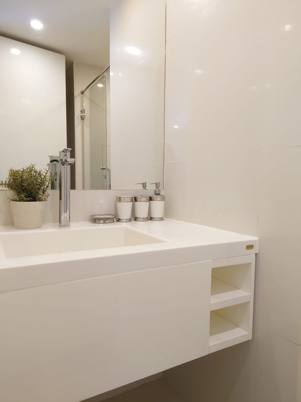 uploads/fd6bd717-700b-4a1c-8bbd-e097bbce9e68/9ddf7128-e908-4f30-87b5-48074cd387d1