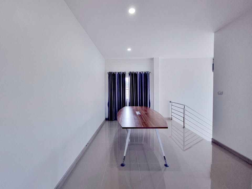 uploads/fd6bd717-700b-4a1c-8bbd-e097bbce9e68/9e27046c-3ca0-401e-afd6-dede774600bb