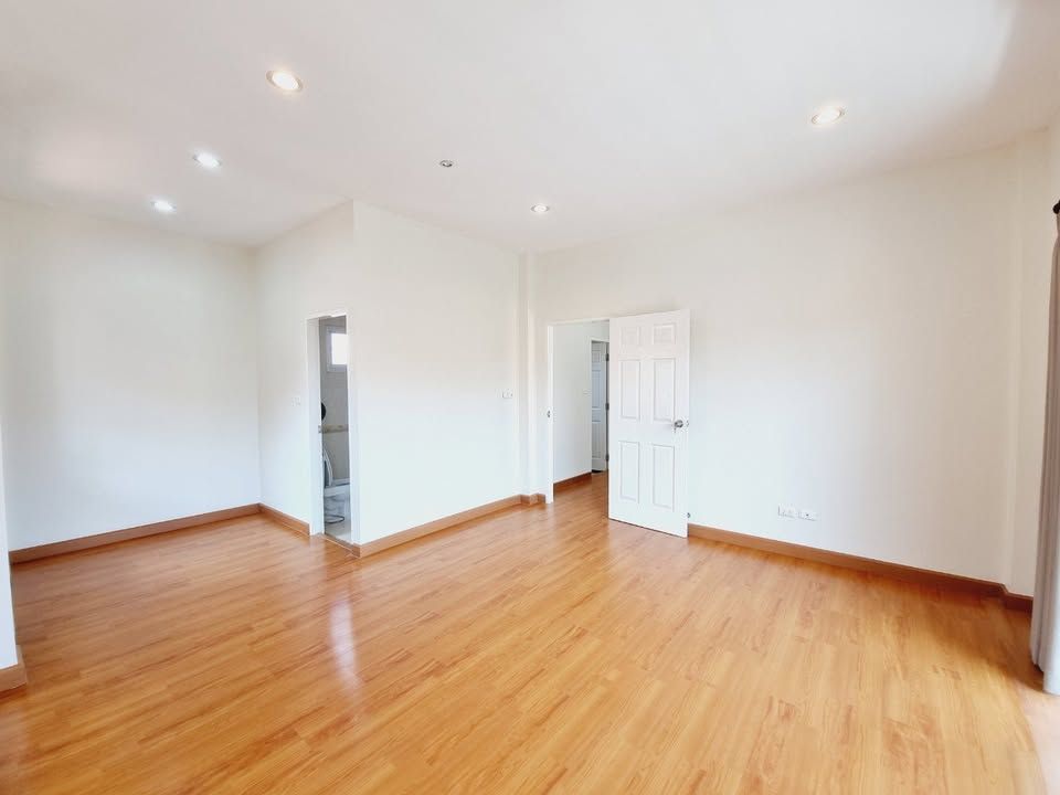 uploads/fd6bd717-700b-4a1c-8bbd-e097bbce9e68/9e456aed-ed07-46de-89da-6e9956656e73