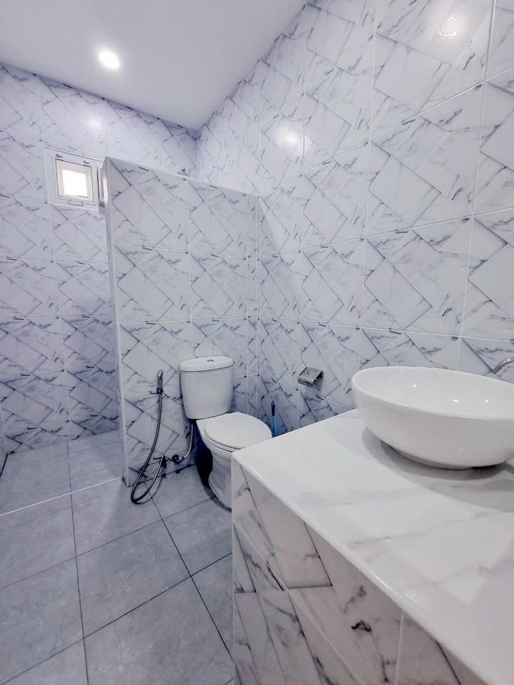 uploads/fd6bd717-700b-4a1c-8bbd-e097bbce9e68/a1cdbaa2-149c-4952-819a-635522411c7c