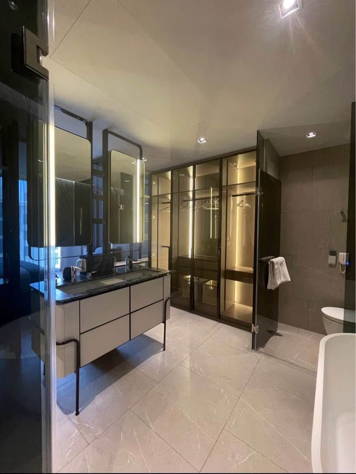 uploads/fd6bd717-700b-4a1c-8bbd-e097bbce9e68/a3d21793-af97-43a3-a7e0-fa69c599ad10