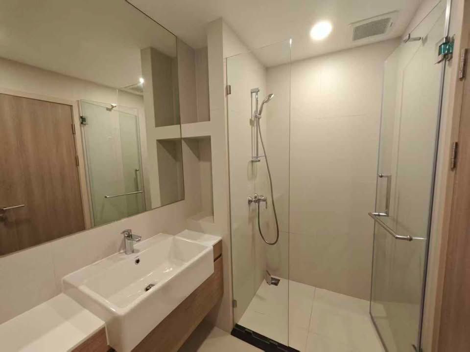 1 卧室 公寓 出租 在  - Image 7