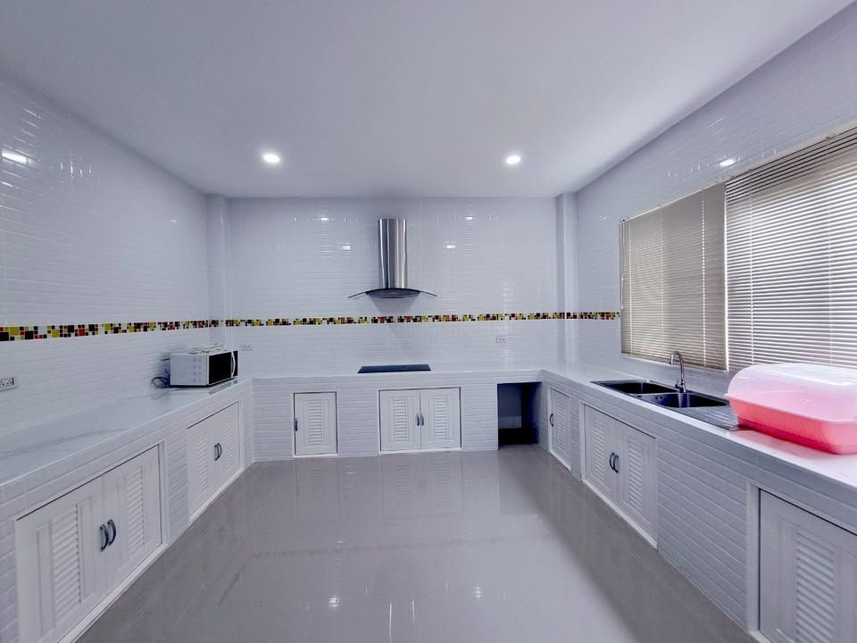 uploads/fd6bd717-700b-4a1c-8bbd-e097bbce9e68/ac3214ad-5834-415d-8703-c29e336bb702