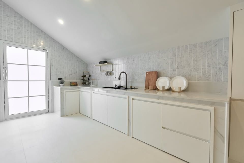 uploads/fd6bd717-700b-4a1c-8bbd-e097bbce9e68/acee37ef-d467-4b14-b855-13d99b0eb1b8