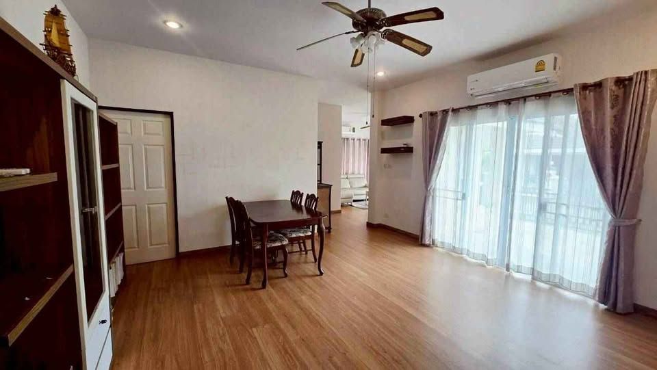 3 卧室 独立房屋 出租 在  - Image 5