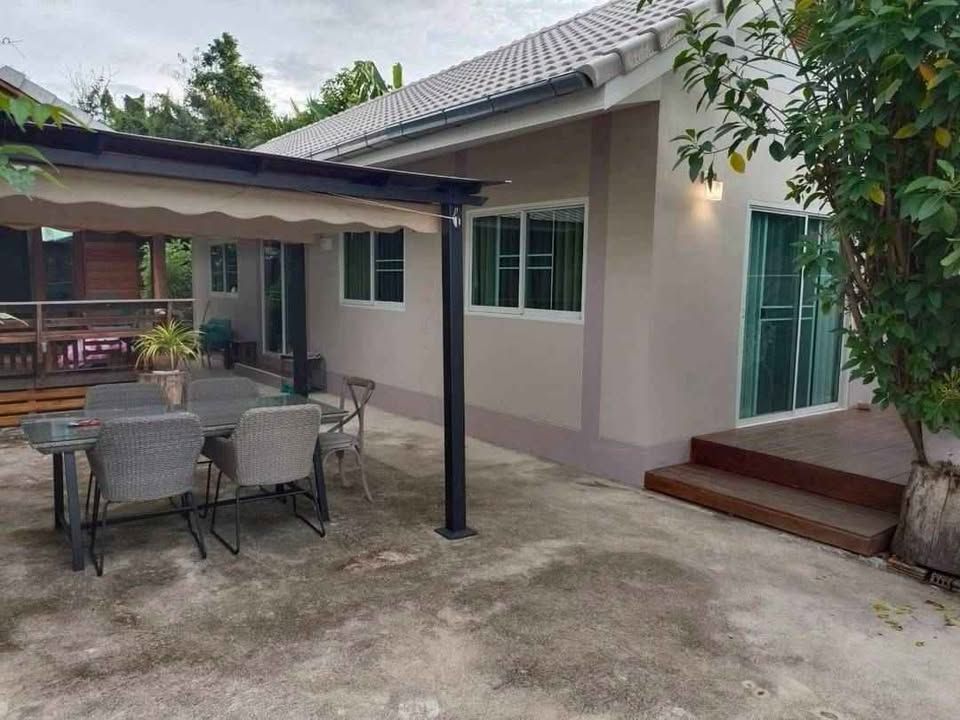 3 Bedroom House For Rent in San Phak Wan, Hang Dong, Chiang Mai - Image 1