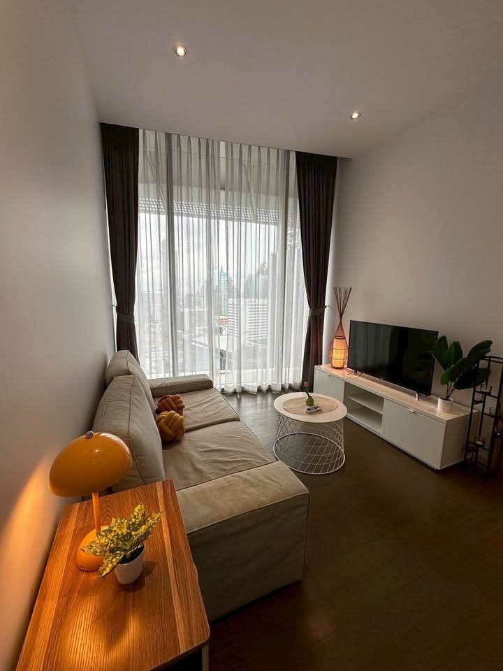 แมกโนเลียส์ ราชดำริ บูเลอวาร์ด - Image 1