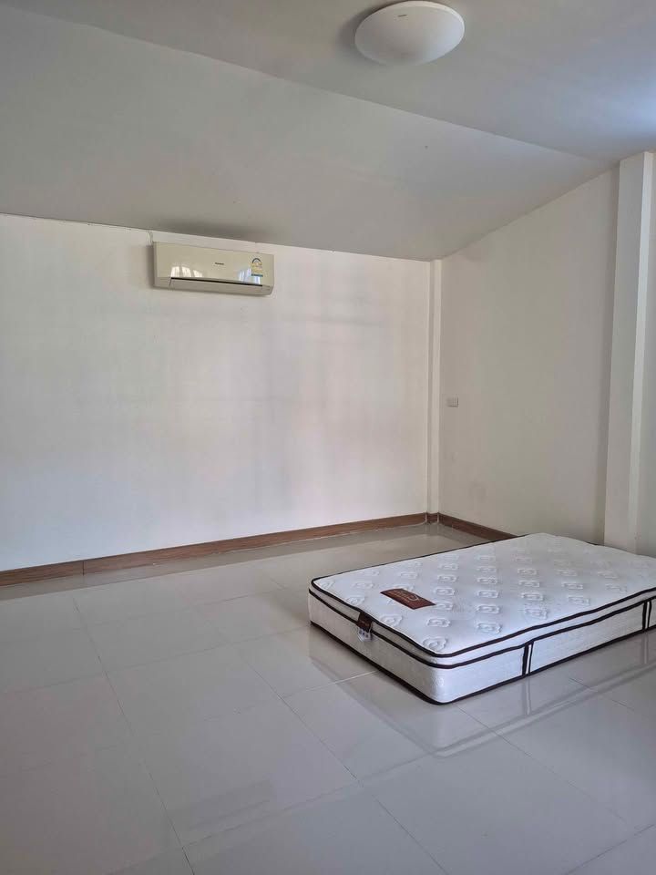 uploads/fd6bd717-700b-4a1c-8bbd-e097bbce9e68/b1b9f8e2-bc48-4d4c-84fc-e6cc375c8657