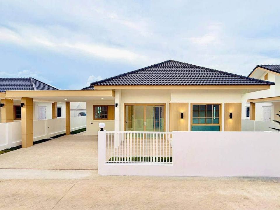 3 Bedroom House For Sale in Yang Noeng, Saraphi, Chiang Mai - Image 1