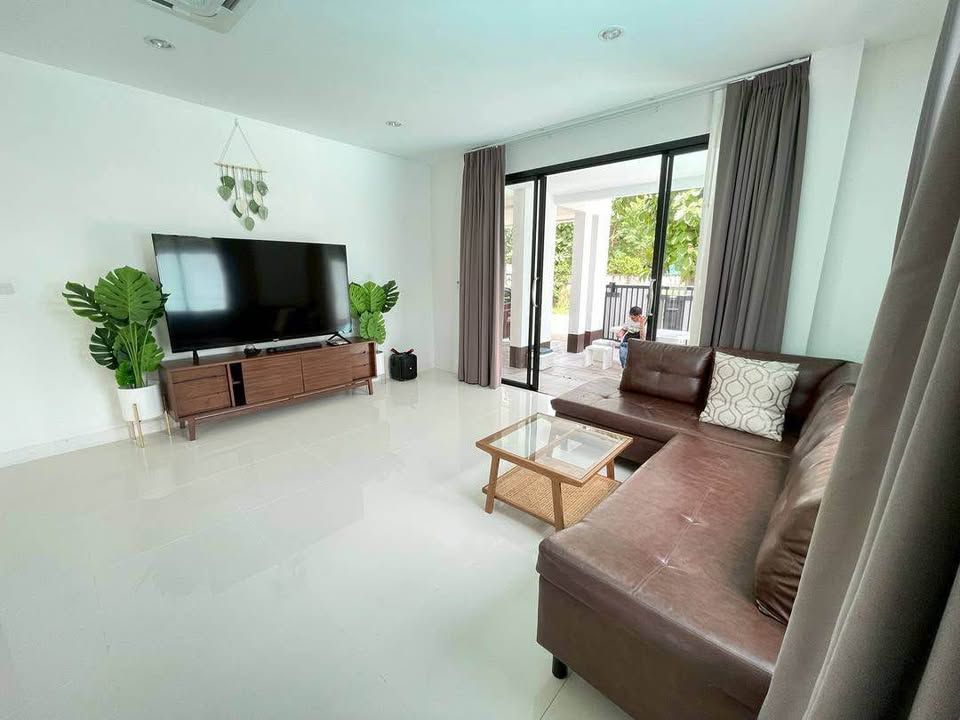 uploads/fd6bd717-700b-4a1c-8bbd-e097bbce9e68/b4826fad-6d7d-467e-95ce-196e6c8edd5c