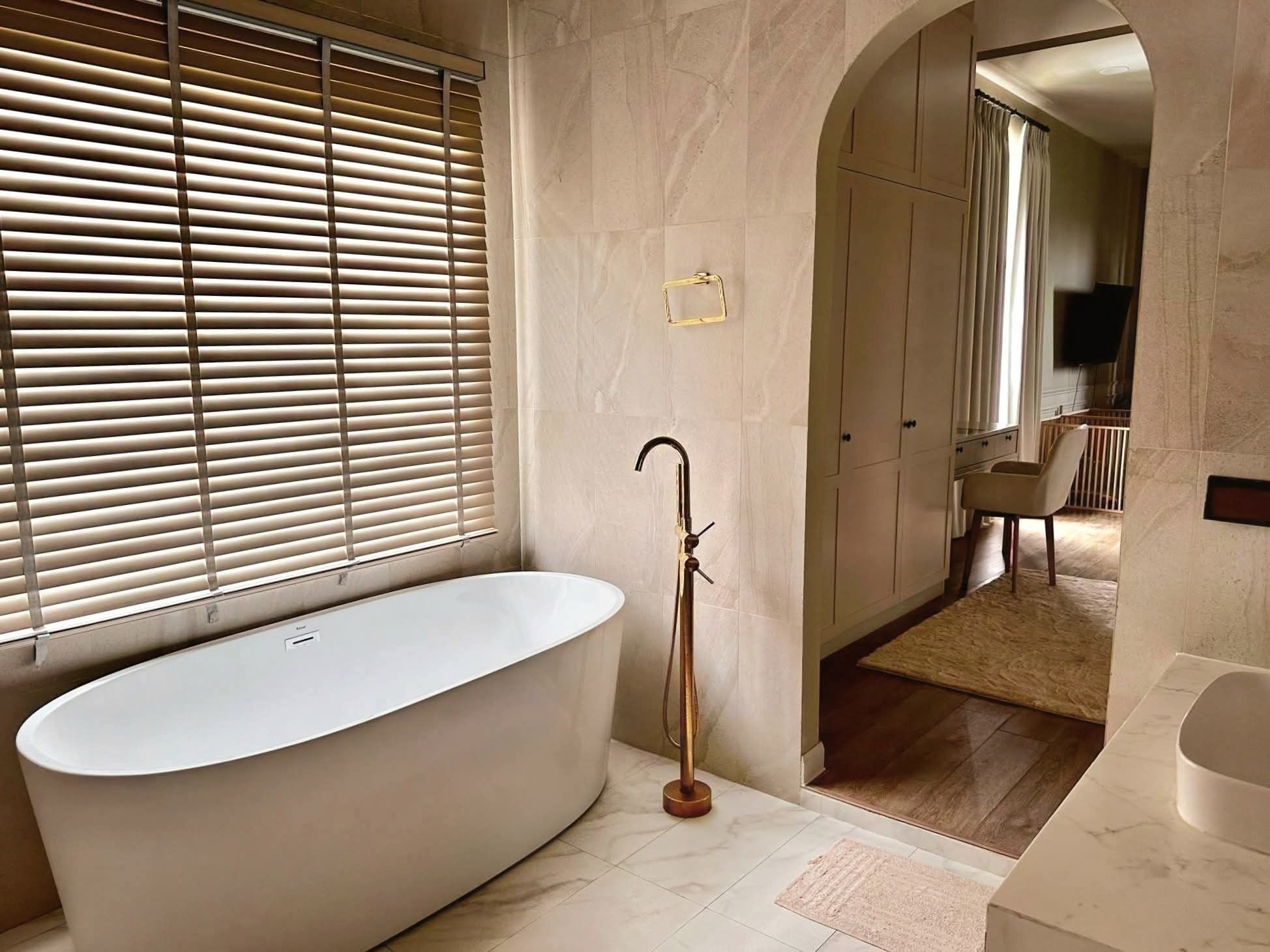 uploads/fd6bd717-700b-4a1c-8bbd-e097bbce9e68/b68a4054-d870-4dbf-8a83-c173b1c7b349