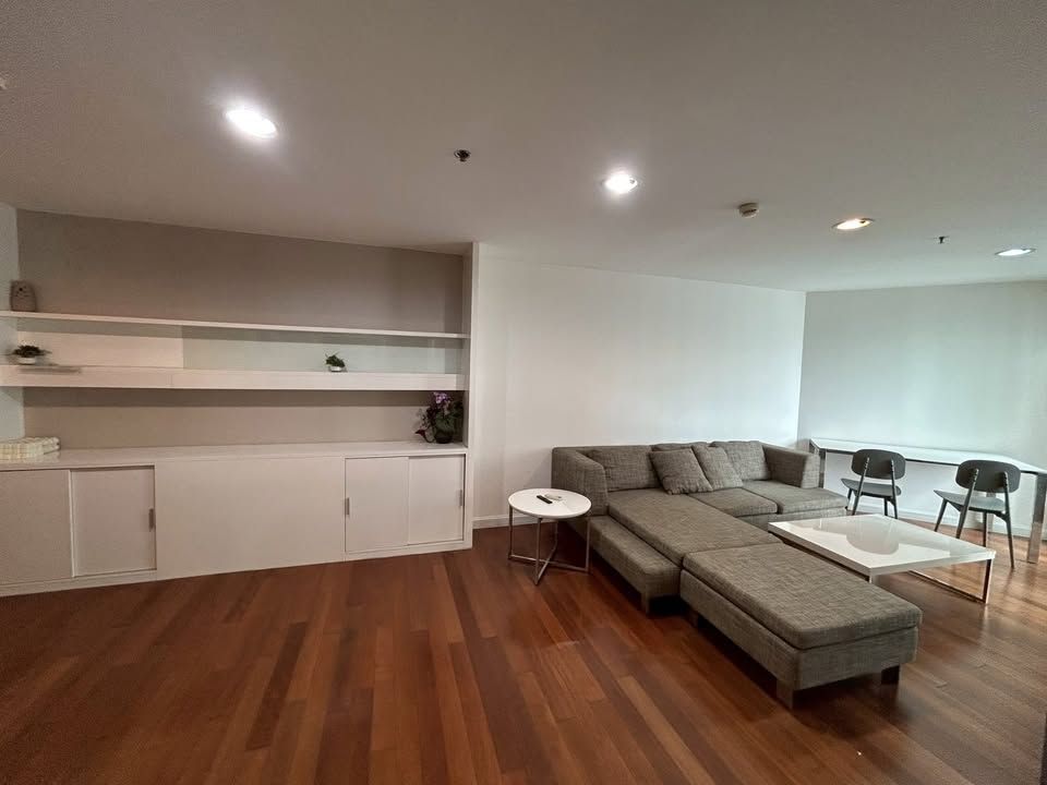 Belle Grand Rama 9 - Image 4