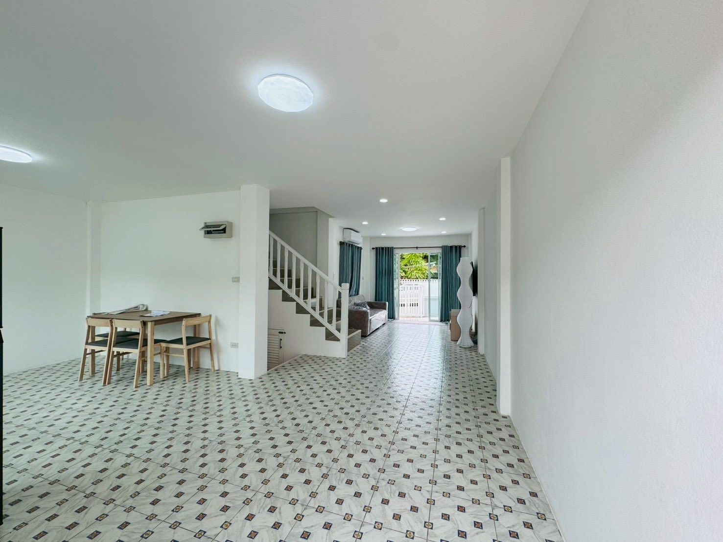 uploads/fd6bd717-700b-4a1c-8bbd-e097bbce9e68/b7c649ae-79f1-4858-b373-3324ee02a58a