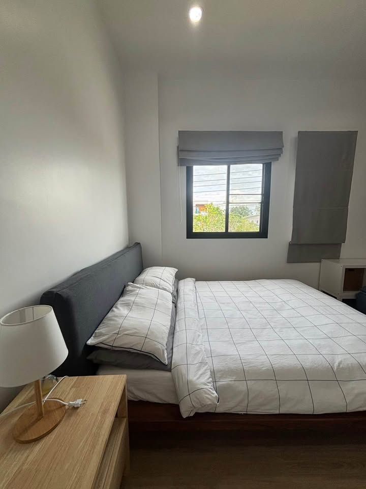 4 卧室 独立房屋 出租 在  - Image 19