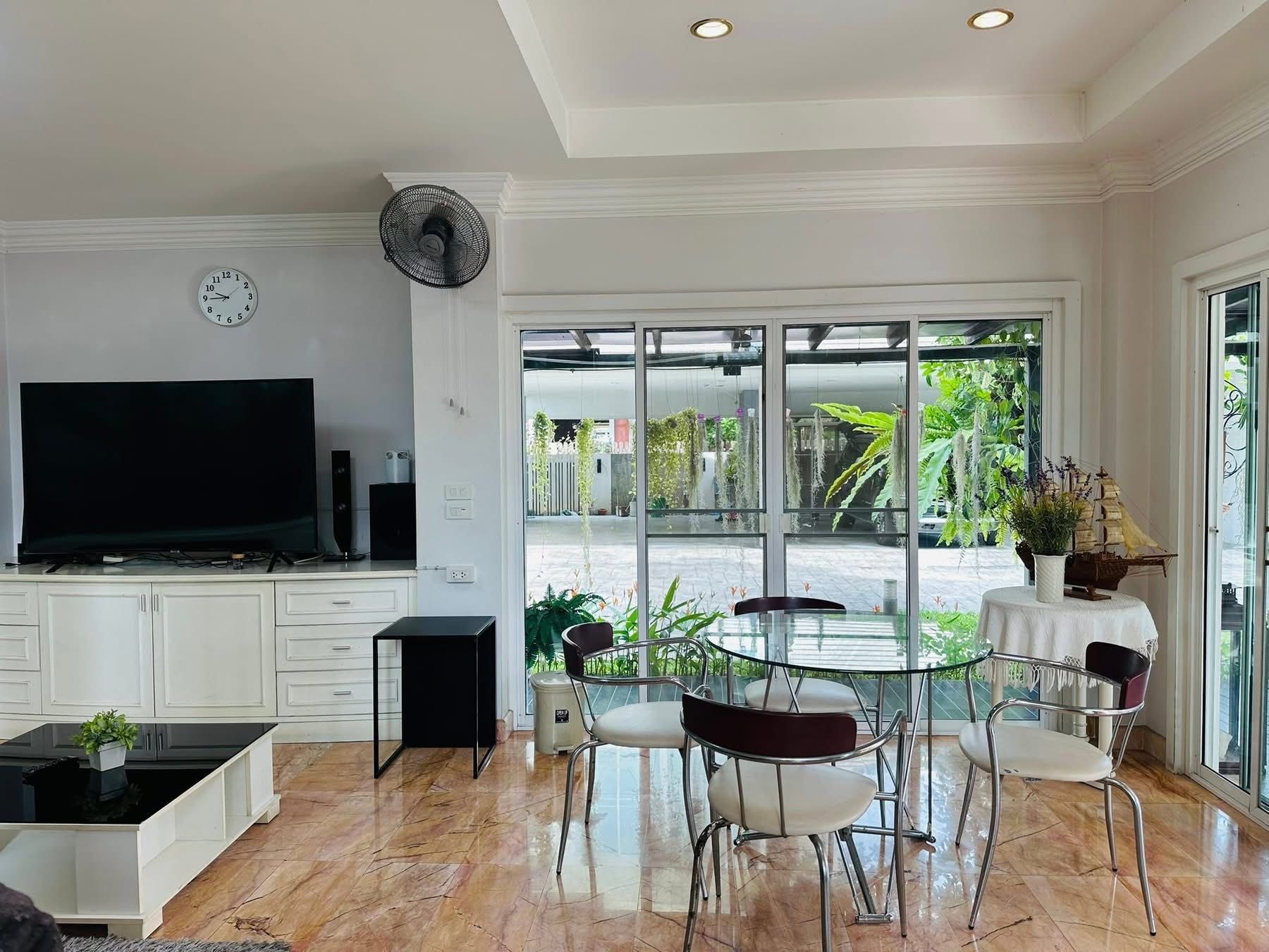 uploads/fd6bd717-700b-4a1c-8bbd-e097bbce9e68/bb990292-96da-4aad-8268-d2a20209a599