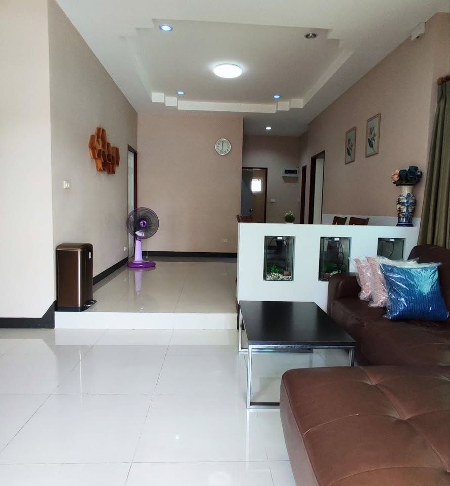 uploads/fd6bd717-700b-4a1c-8bbd-e097bbce9e68/bccf1c07-917e-4a83-92d4-4ad33e01ecb6